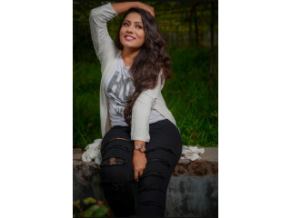 Call Girls In Azad Nagar Call 9835122487 Book Hot And Sexy Girls
