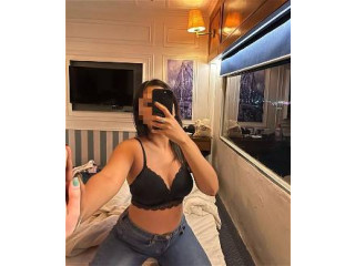 Call Girls In Mahim Call 9835122487 Book Hot And Sexy Girls
